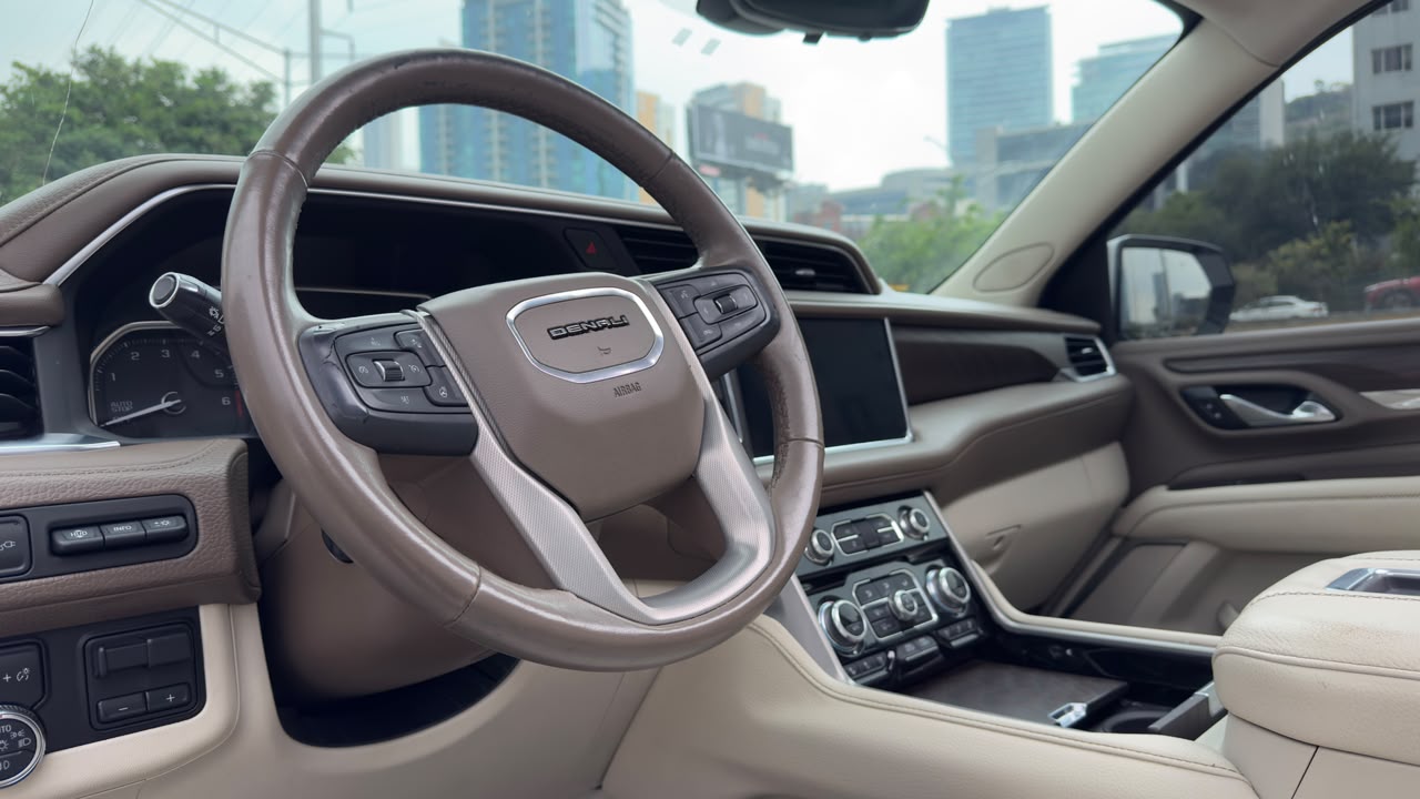 GMC YUKON DENALI SUV 2021