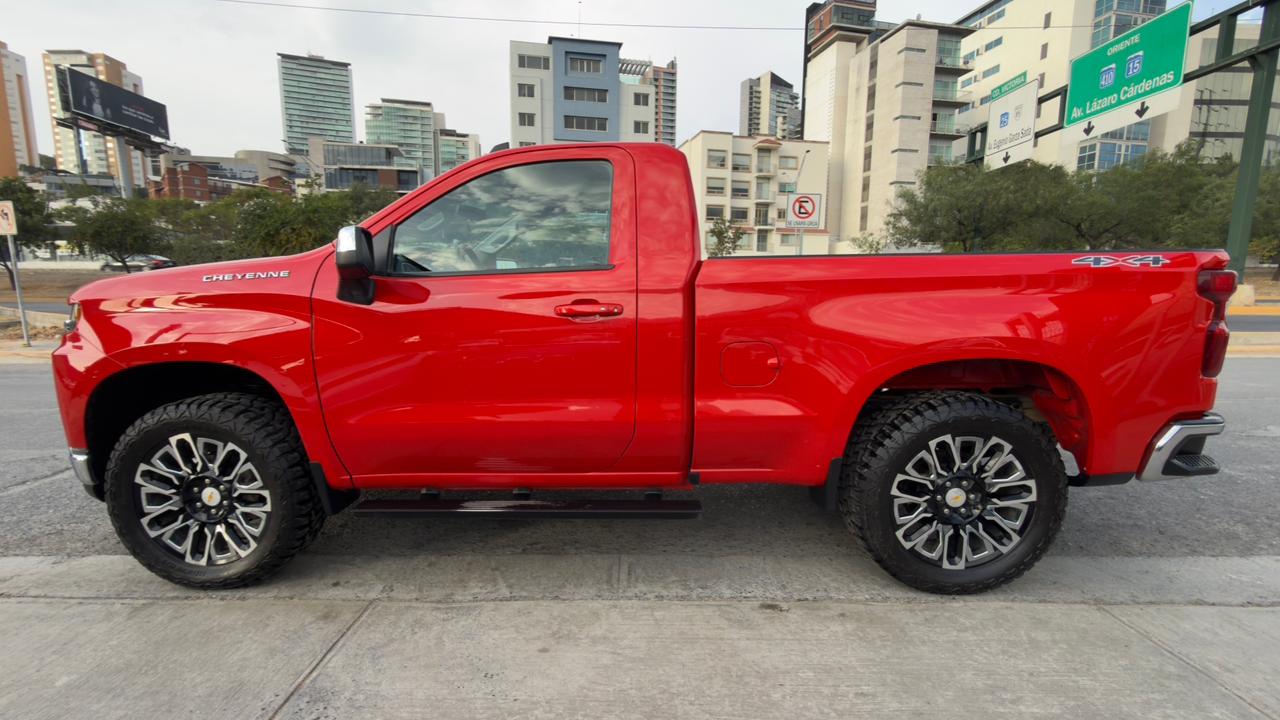 CHEVROLET CHEYENNE 2021