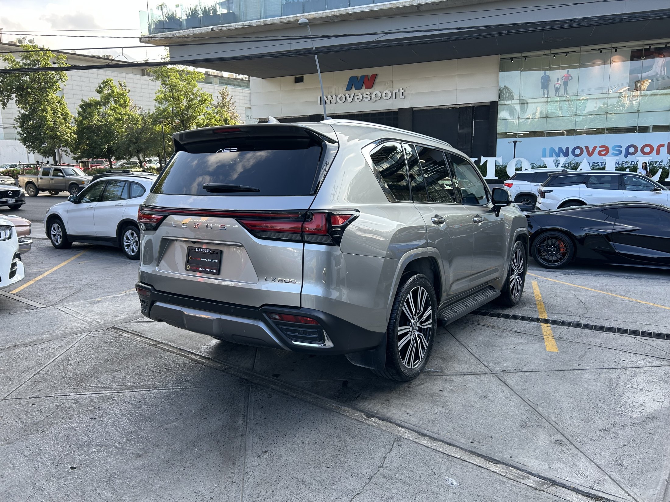 LX600 LUXURY