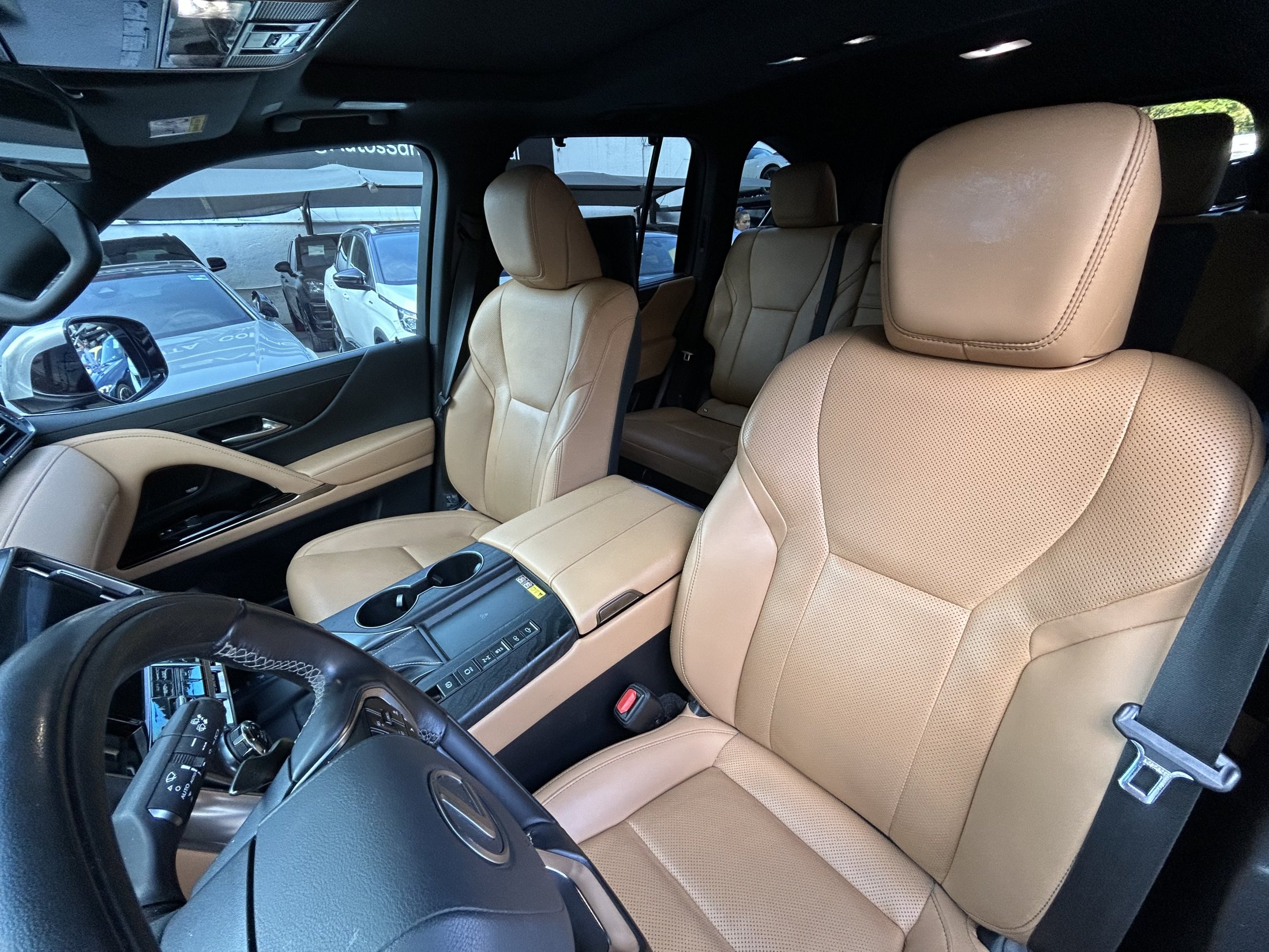 LX600 LUXURY