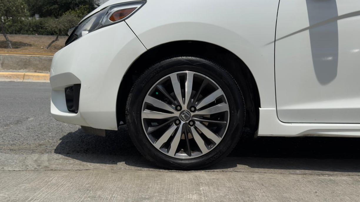 HONDA FIT HIT 2016