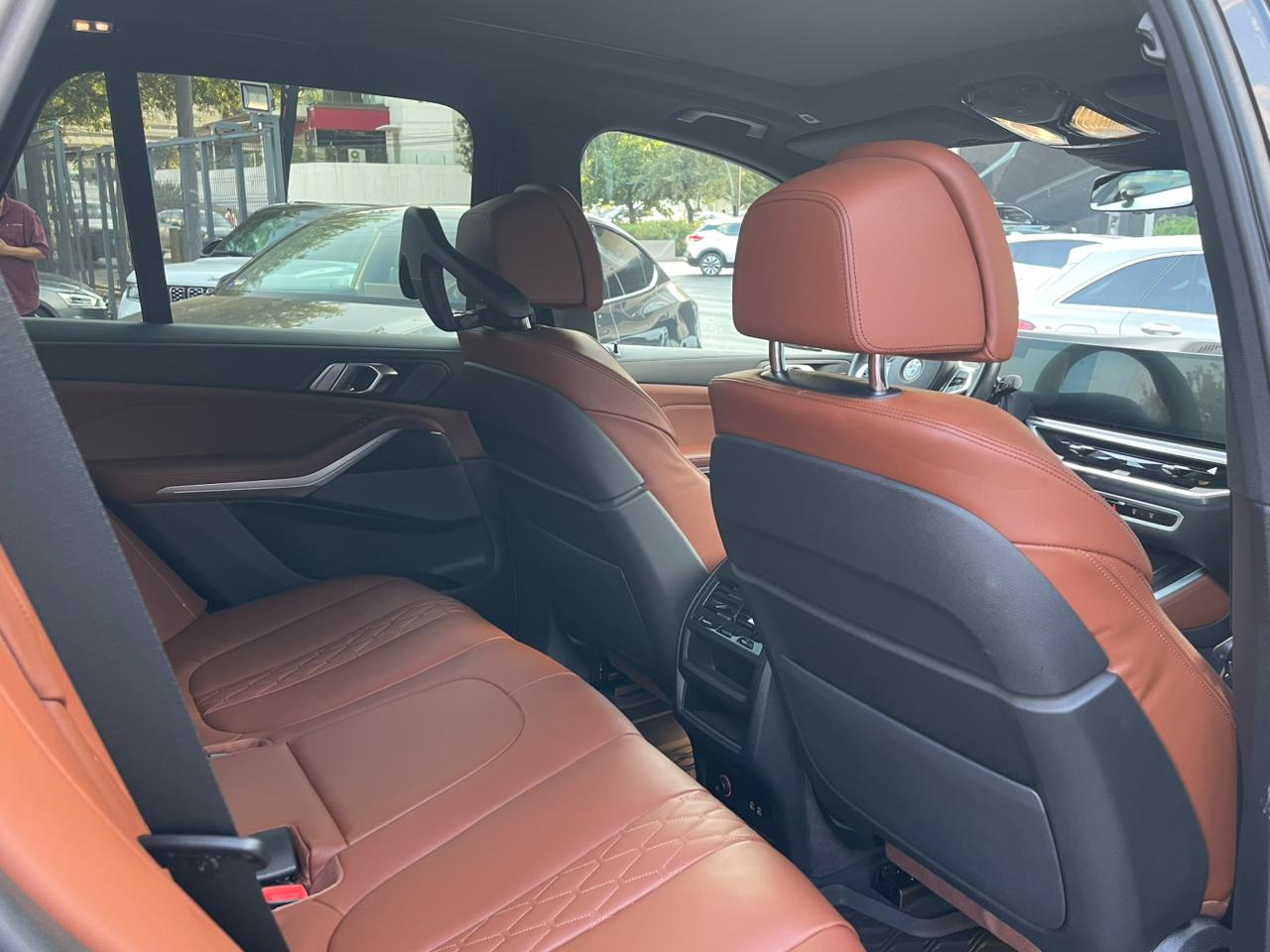 X5 M60i