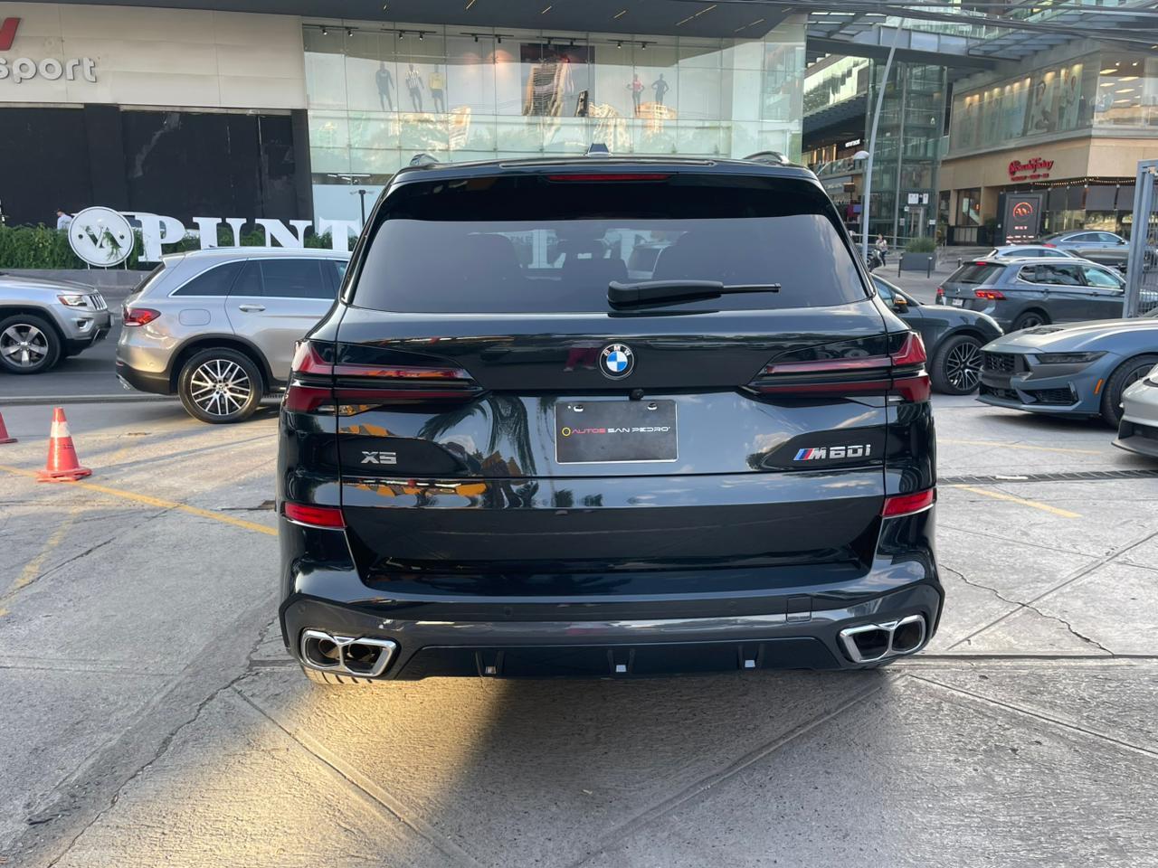 X5 M60i