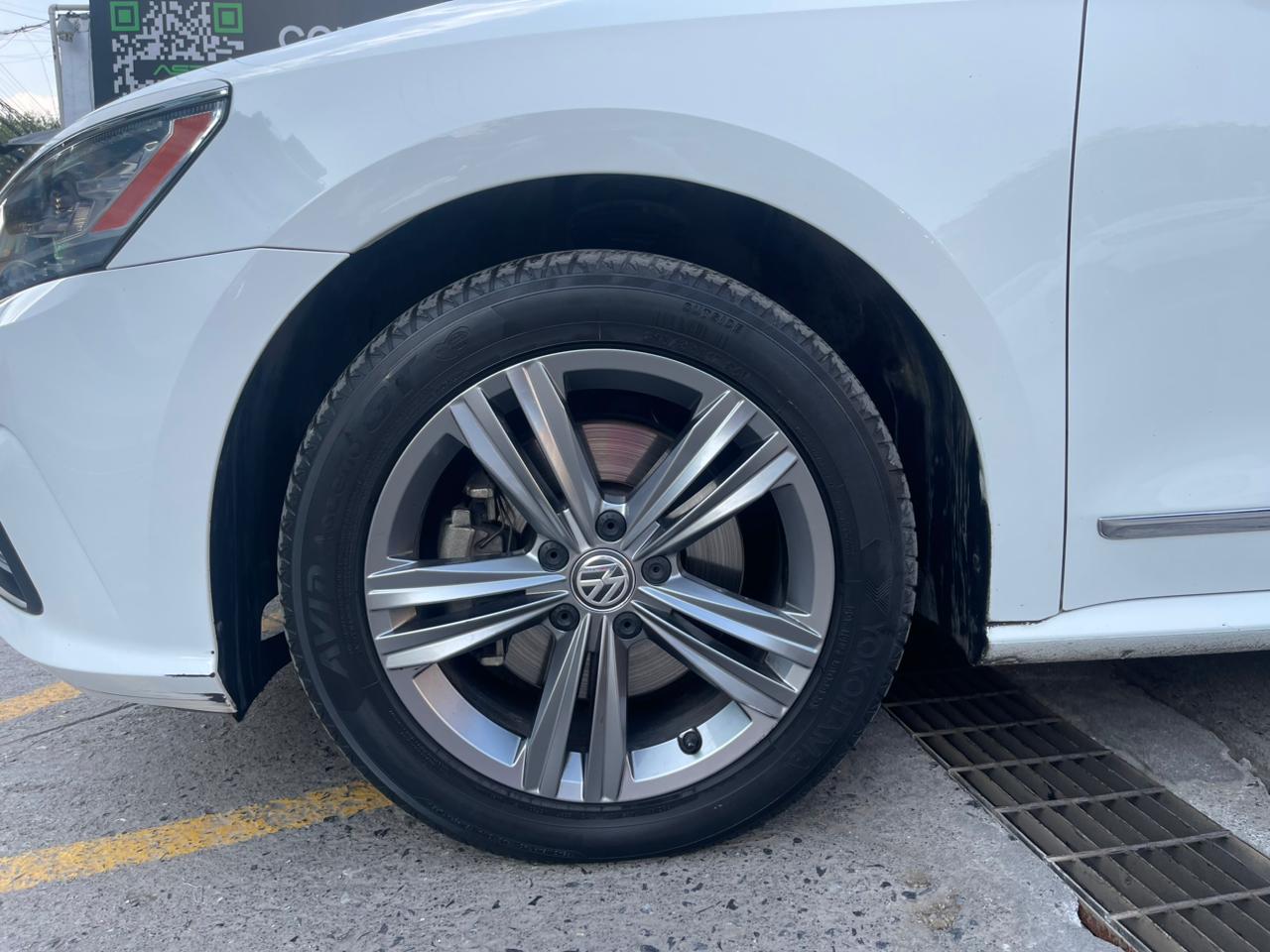 PASSAT HIGHLINE