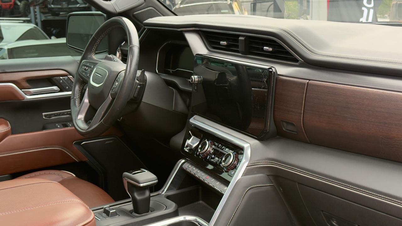 GMC SIERRA DENALI 2023