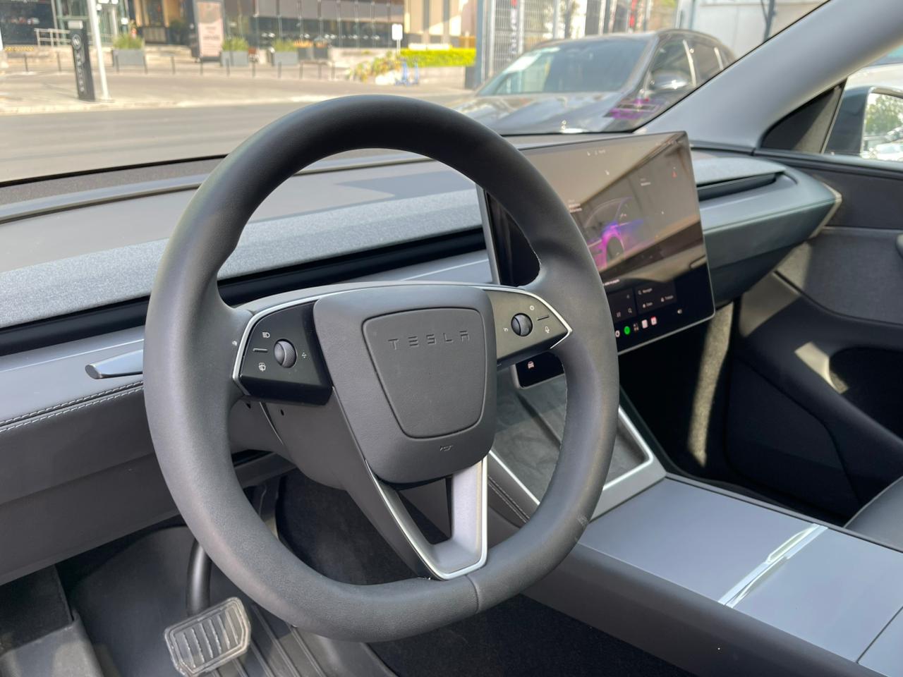 MODEL Y