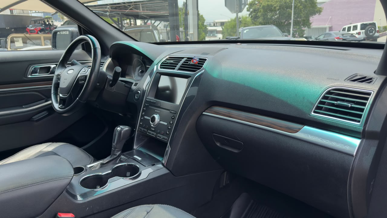 FORD EXPLORER LIMITED 2019