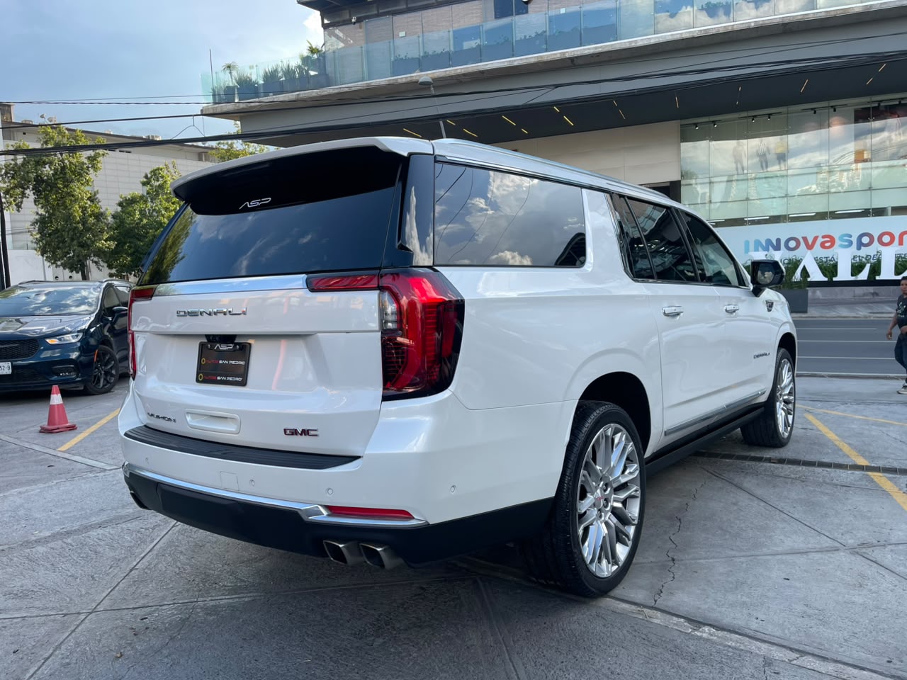 YUKON DENALI XL PAQ B
