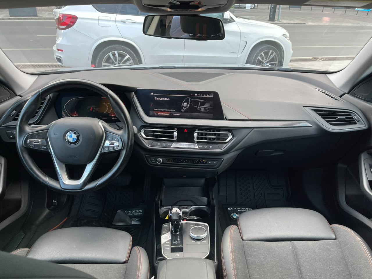 220i GRAND COUPE
