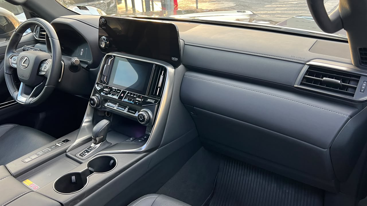LEXUS LX 700H LUXURY 2026
