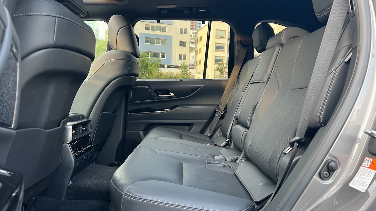 LEXUS LX 700H LUXURY 2026