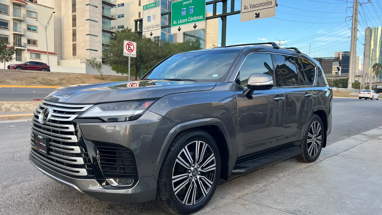 LEXUS LX 700H LUXURY 2026