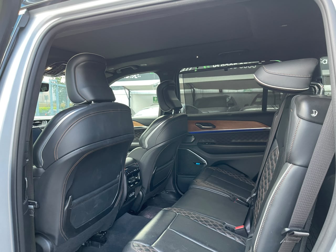 GRAND CHEROKEE SUMMIT L