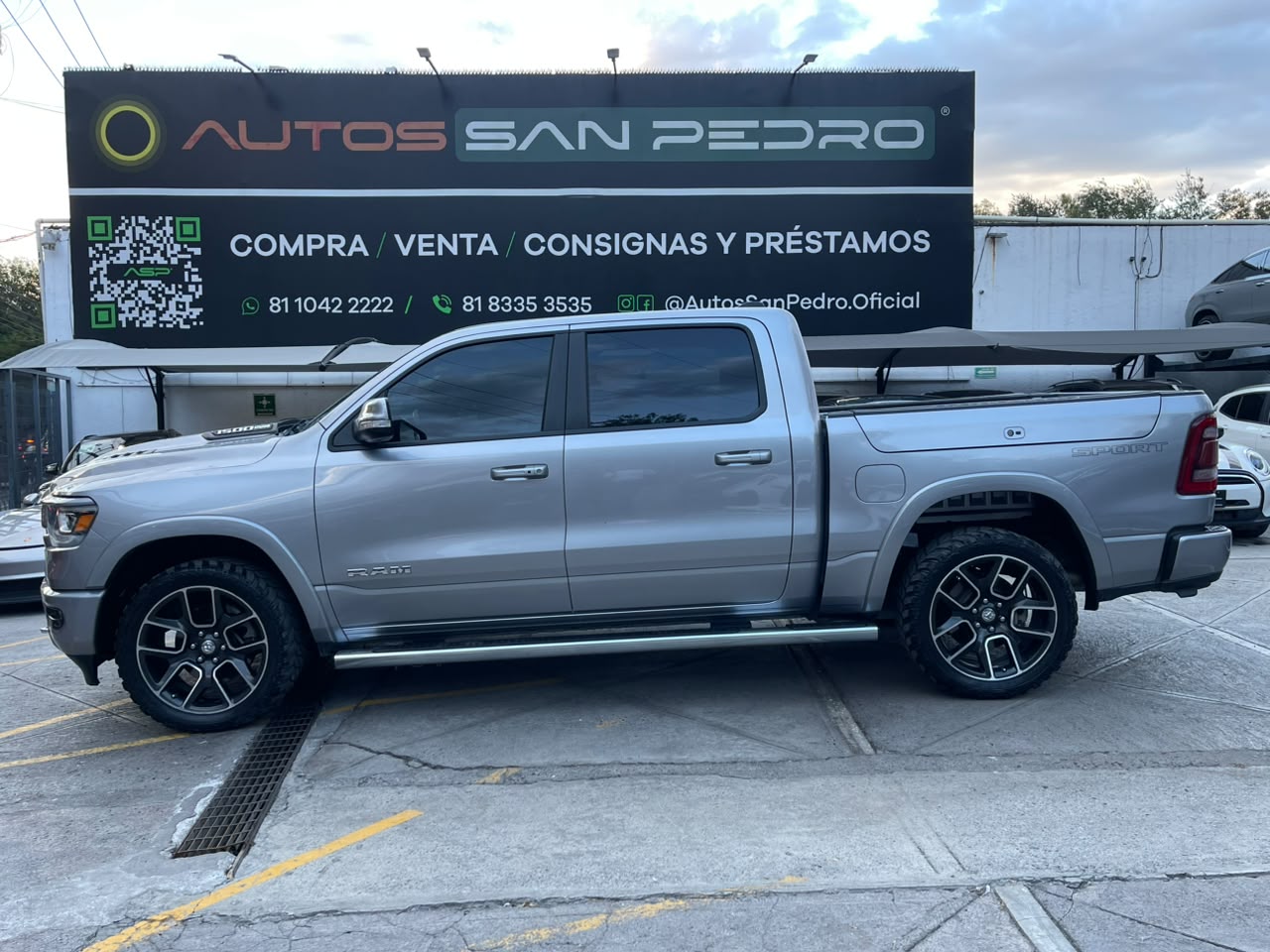 RAM 1500 LARAMIE SPORT 4X4