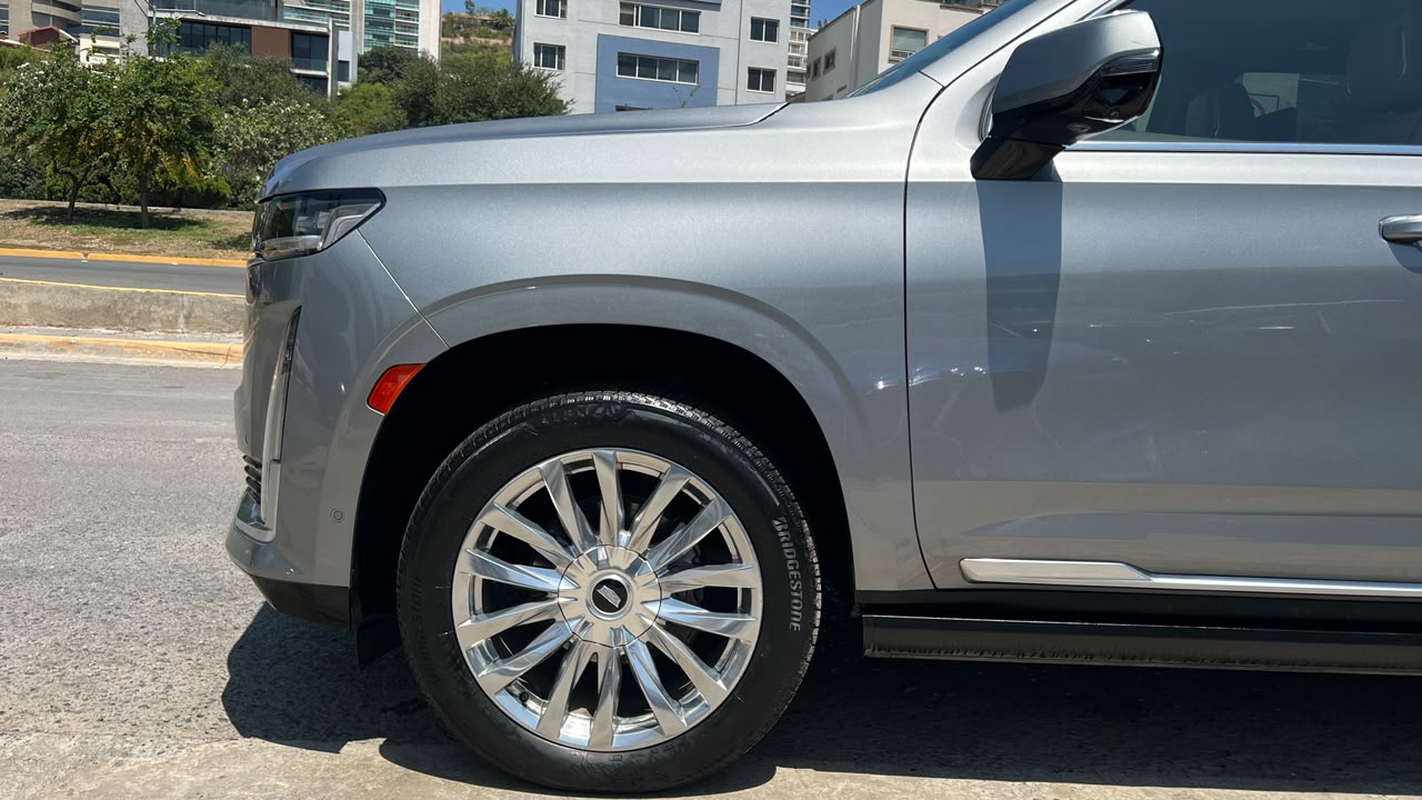 CADILLAC ESCALADE SUV 2023