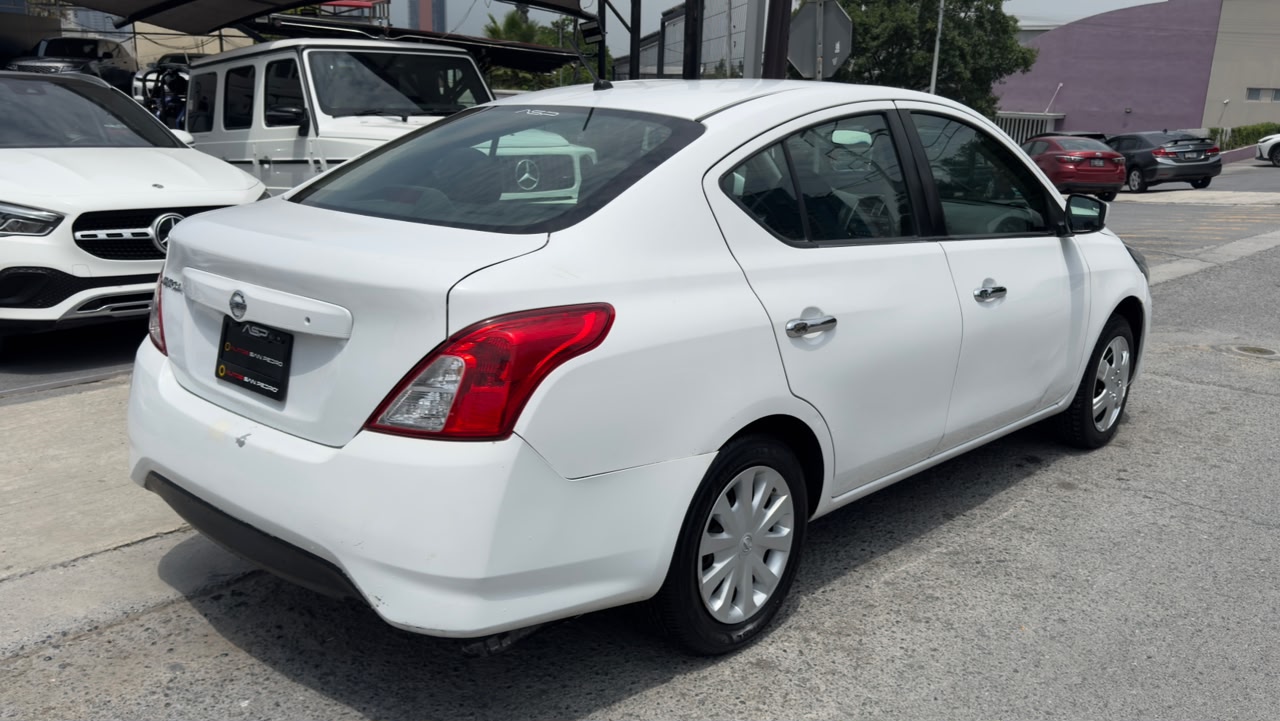 NISSAN VERSA SENCE 2017