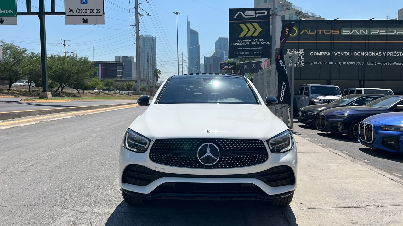 MERCEDES BENZ GLC 300E COUPE 2023