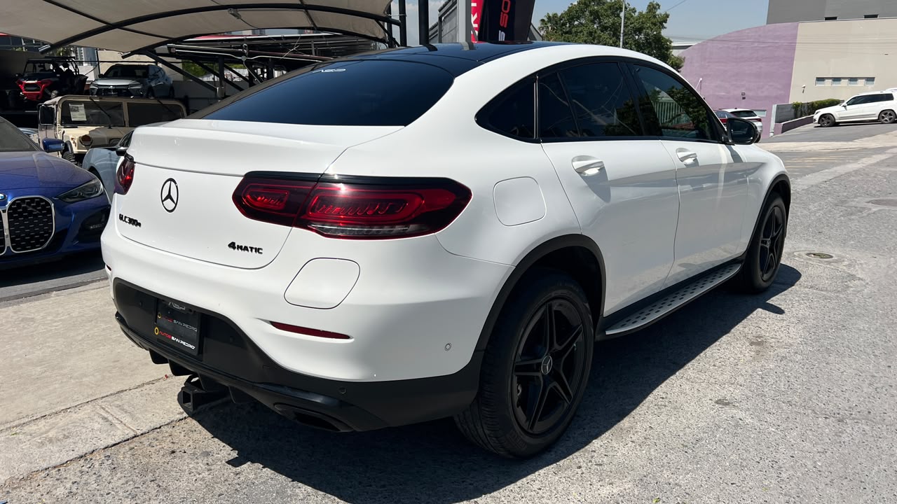 MERCEDES BENZ GLC 300E COUPE 2023