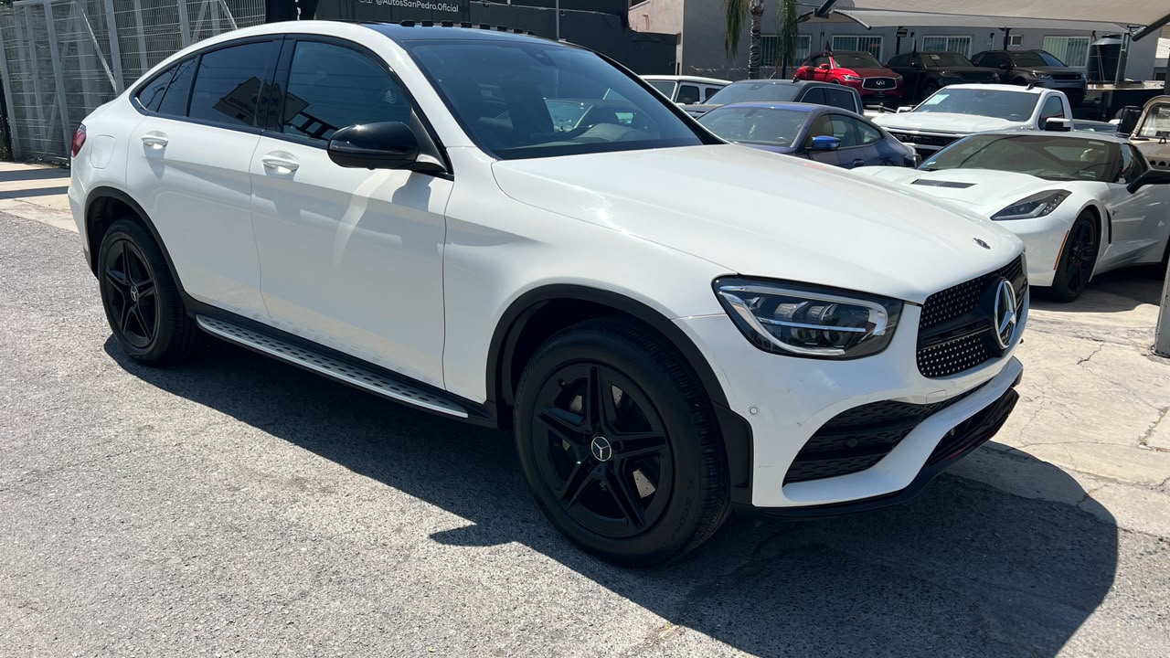 MERCEDES BENZ GLC 300E COUPE 2023