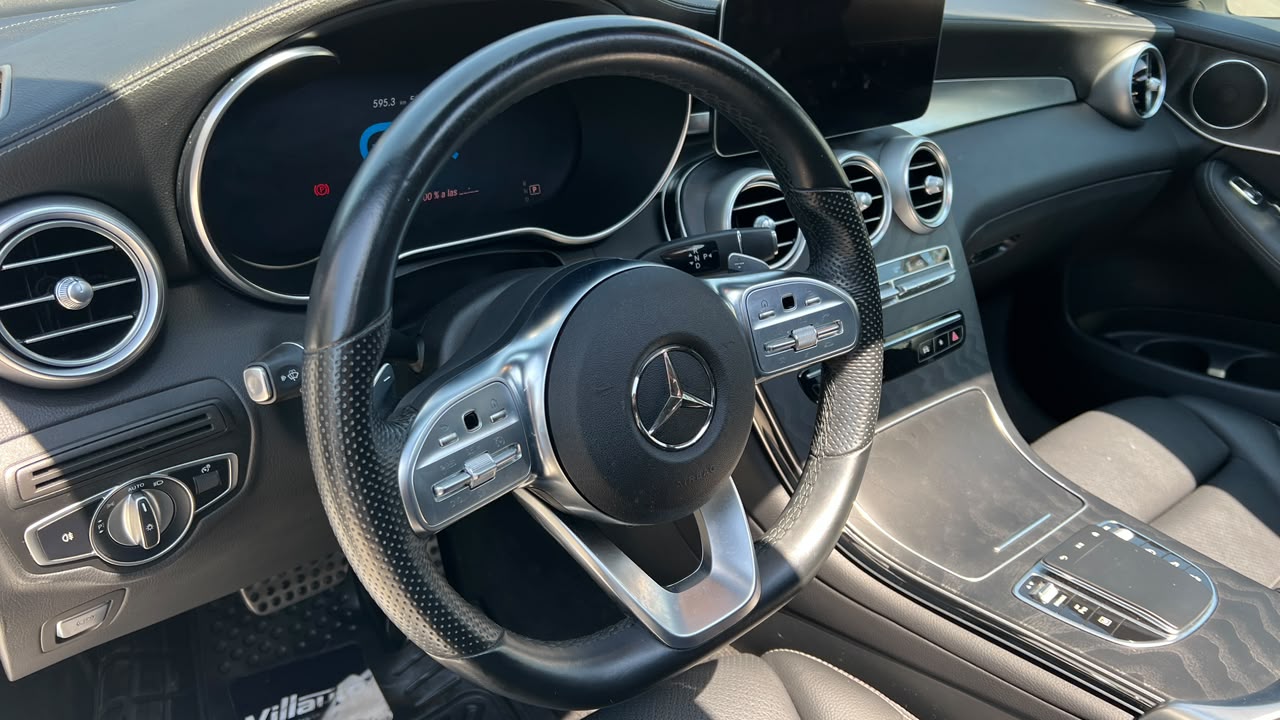 MERCEDES BENZ GLC 300E COUPE 2023