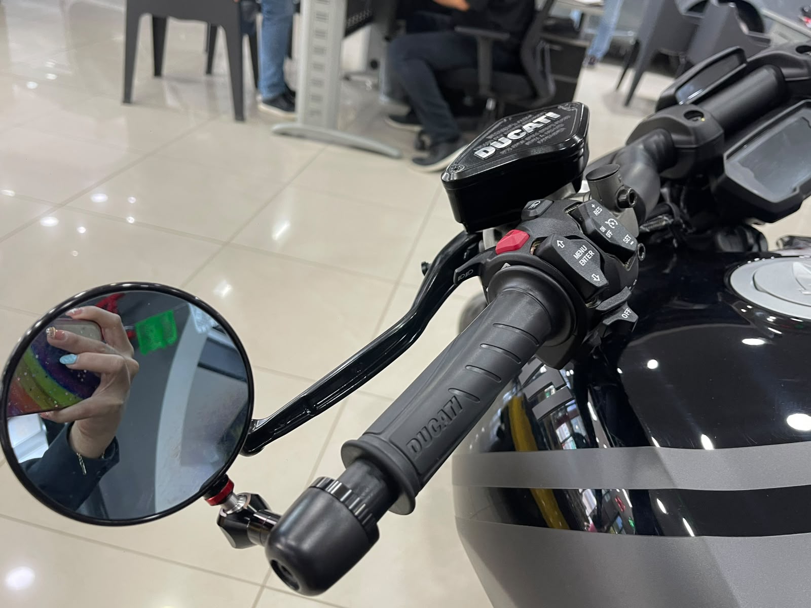 DUCATI XDIAVEL NERA THRILLING