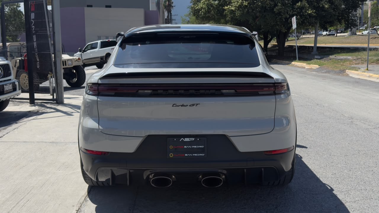 PORSCHE CAYENNE TURBO GT 2024