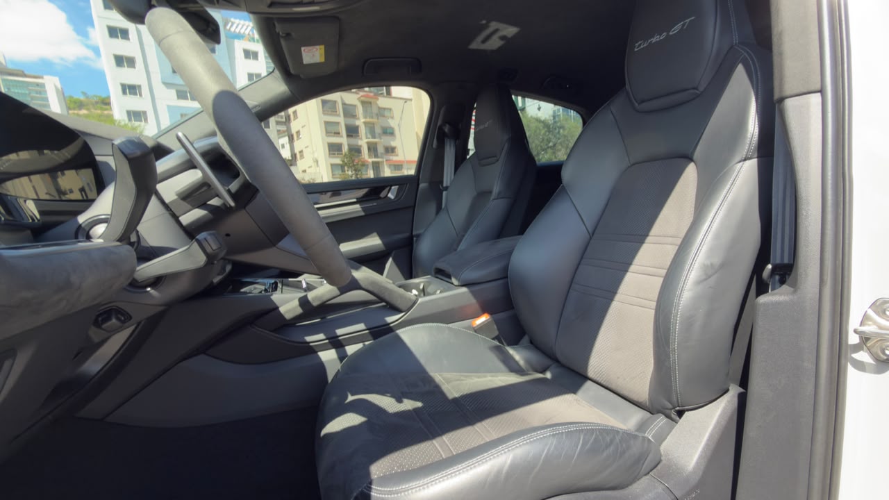 PORSCHE CAYENNE TURBO GT 2024