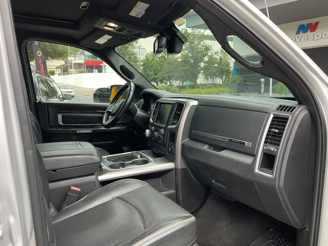 RAM 2500 LARAMIE LIMITED 4X4