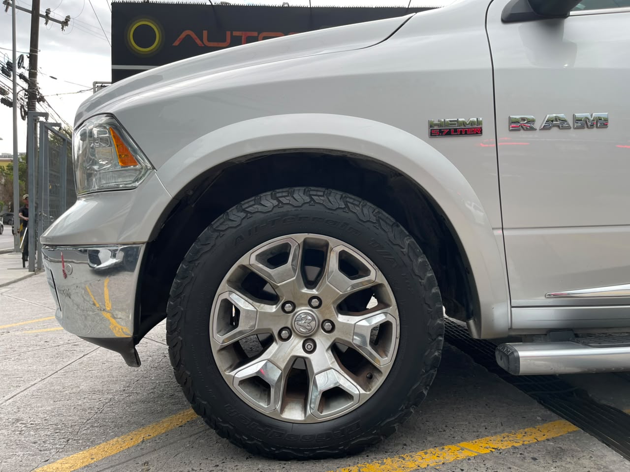 RAM 2500 LARAMIE LIMITED 4X4