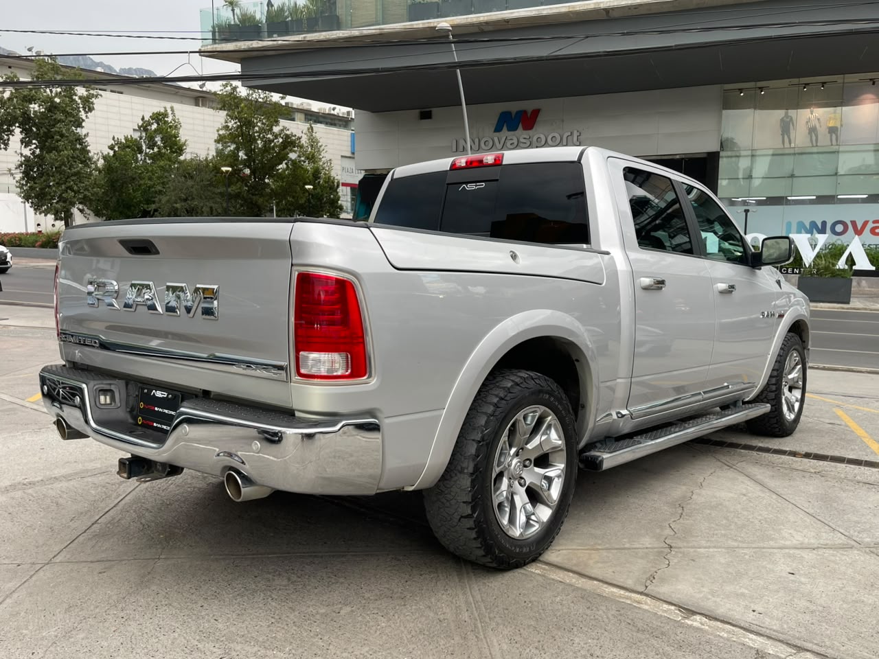 RAM 2500 LARAMIE LIMITED 4X4
