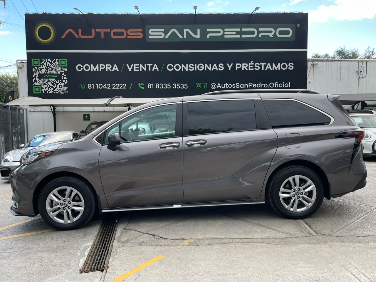 SIENNA XLE HYBRIDA