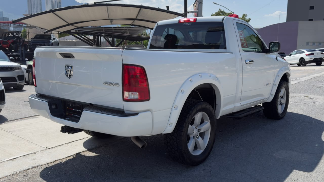 DODGE RAM 1500 CABINA REGULAR ST V6 4X4 2020
