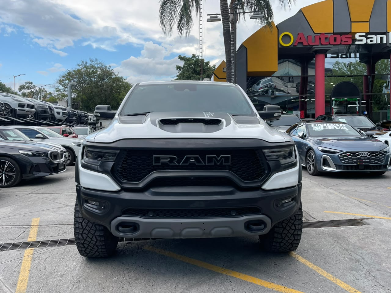 RAM 1500 TRX CREW CAB 4X4