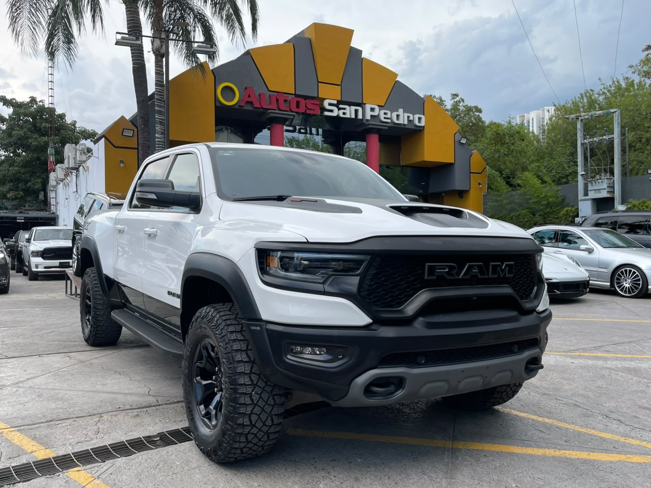 RAM 1500 TRX CREW CAB 4X4