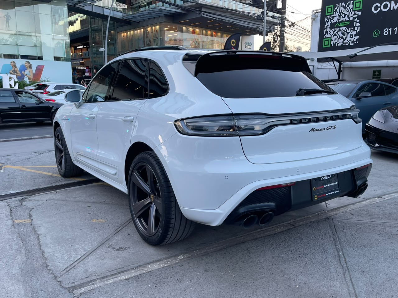 MACAN GTS 2.9 L 440 HP