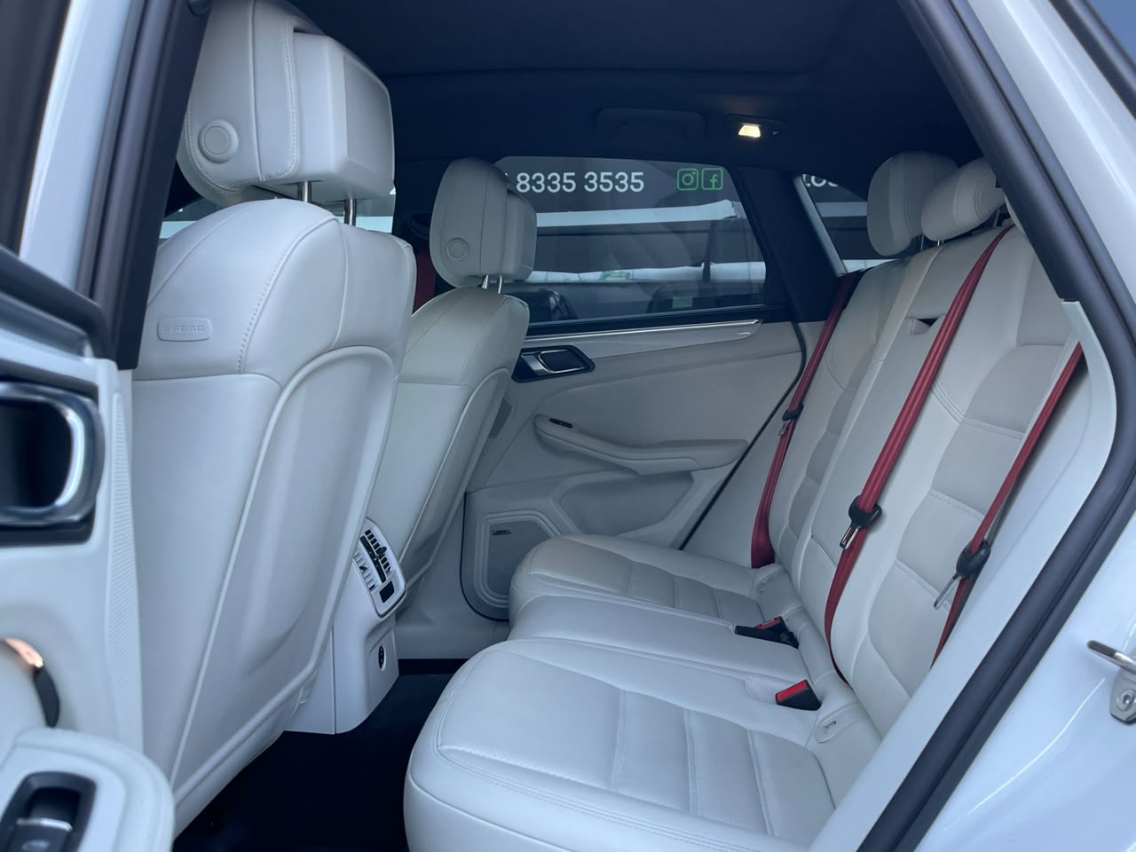 MACAN GTS 2.9 L 440 HP
