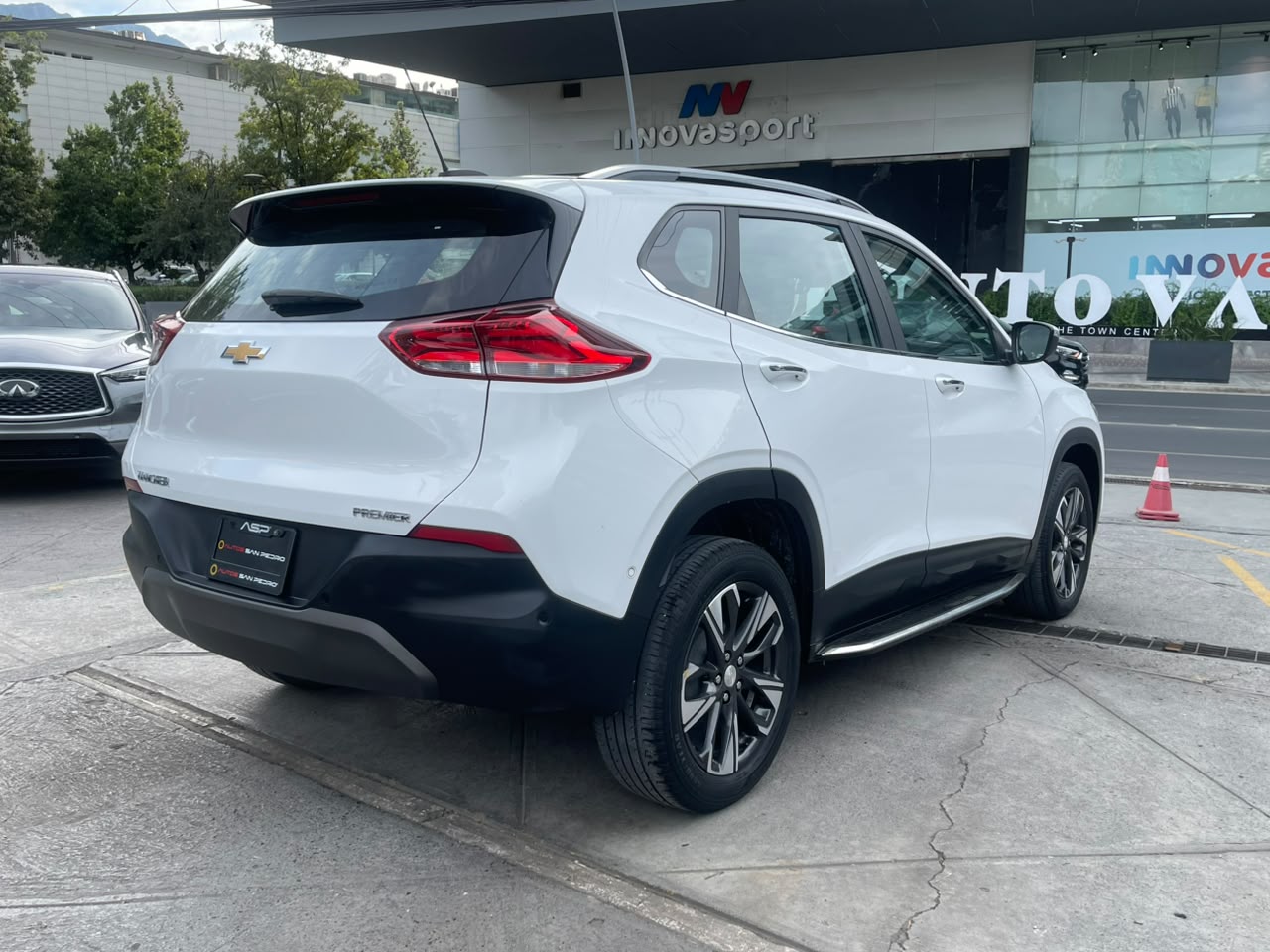 TRACKER "K" PREMIER
