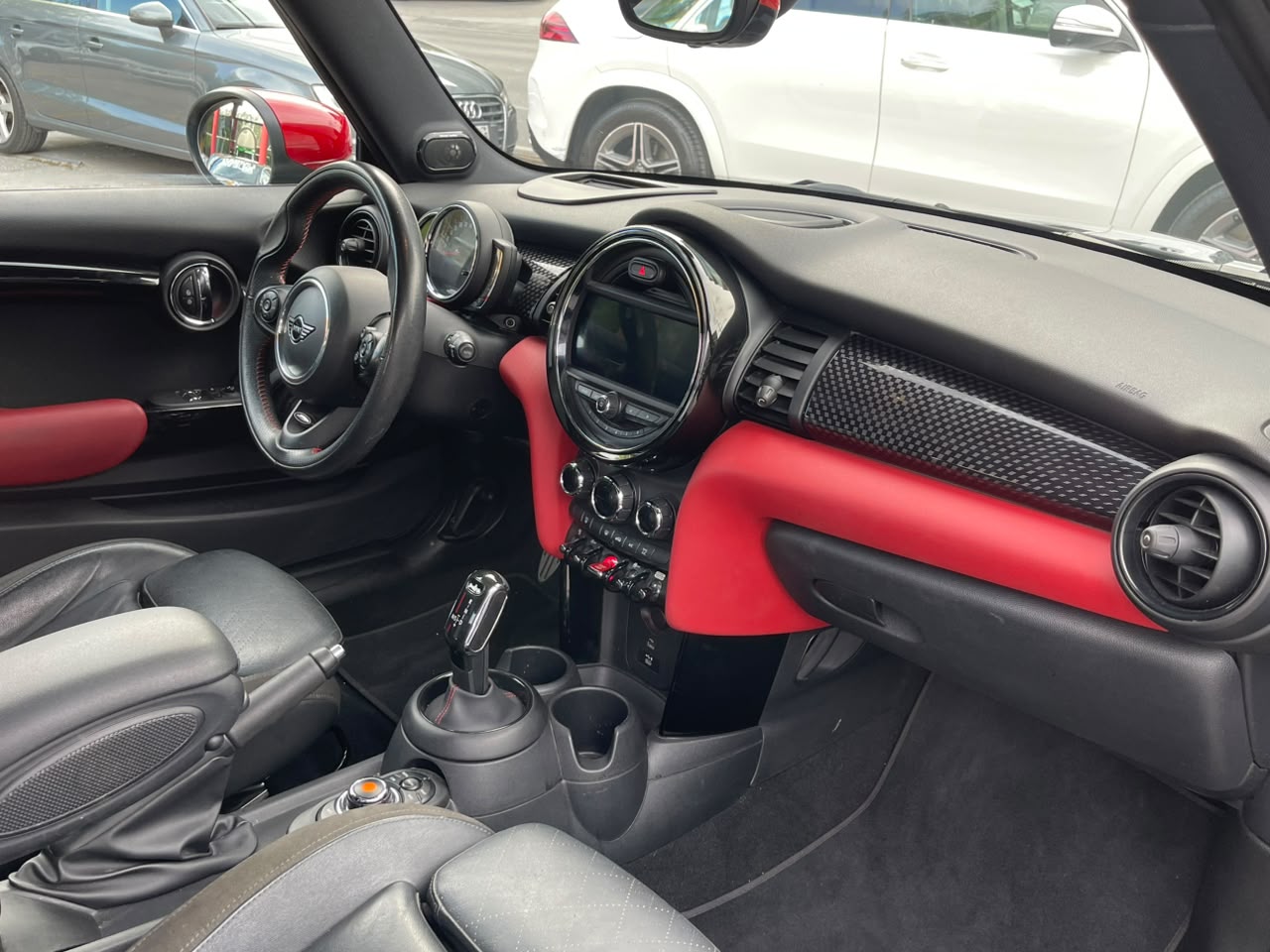 MINI COOPER JCW  HOT CHILI