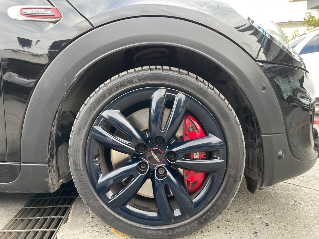 MINI COOPER JCW  HOT CHILI