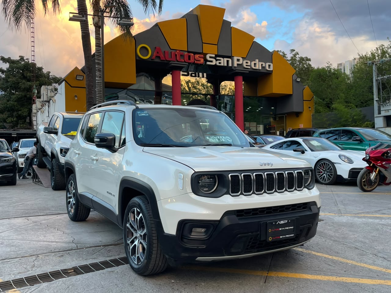 RENEGADE LATITUDE