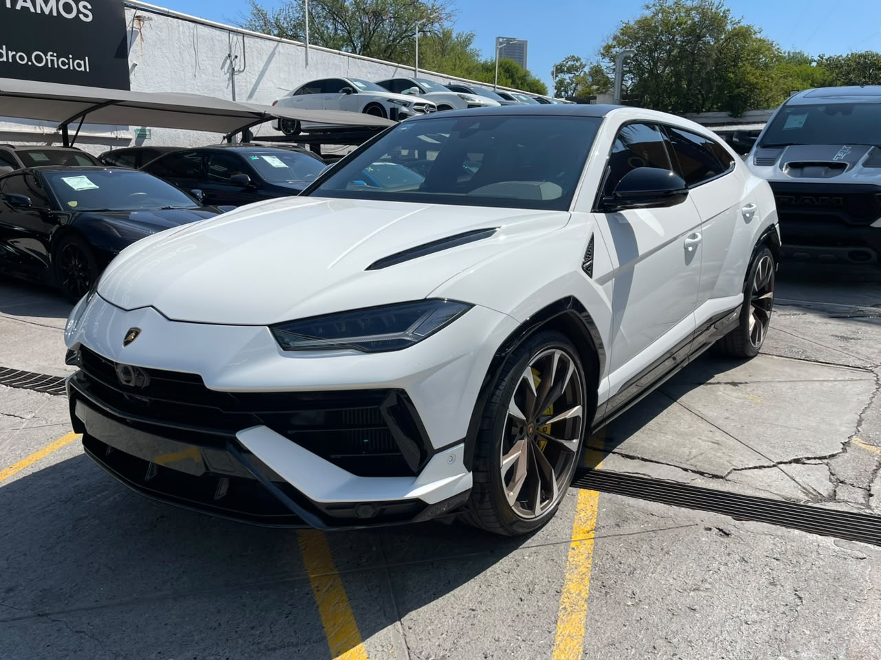 URUS S