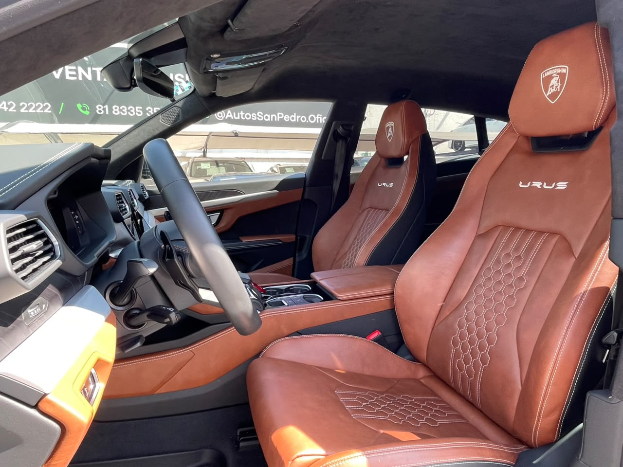 URUS S