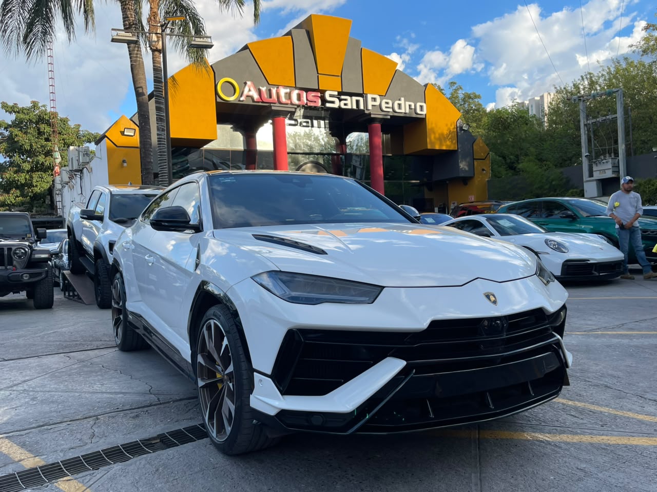 URUS S