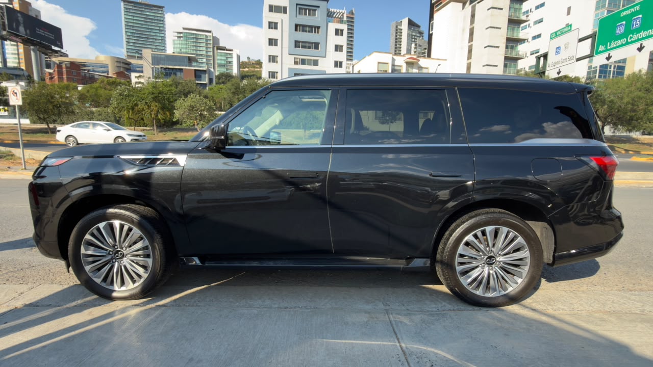 INFINITI QX80 SENSORY 2025