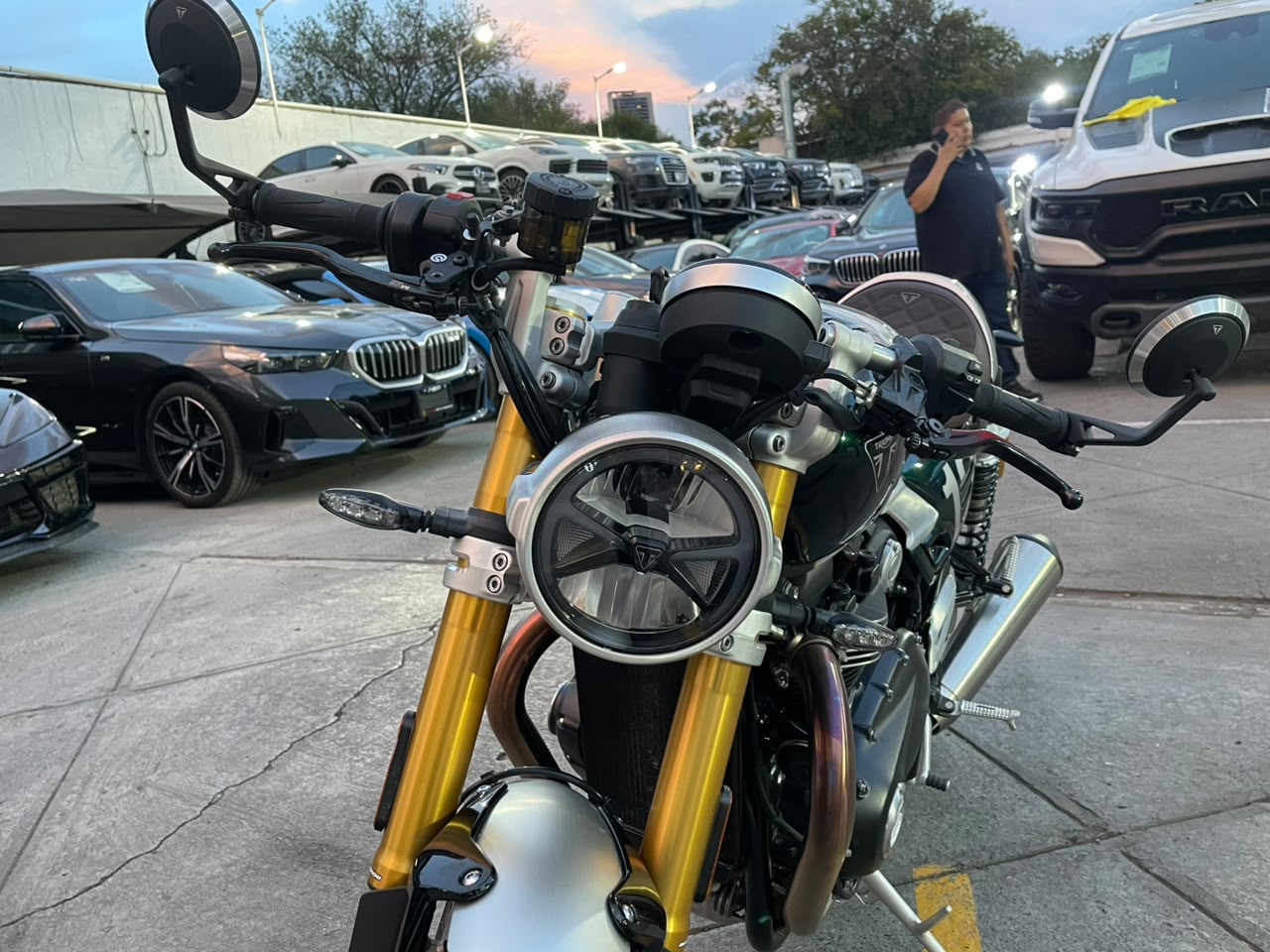 SPEED TWIN 1200