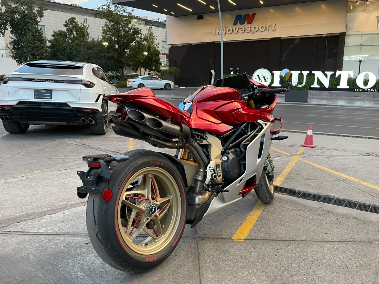 SUPERVELOCE 1000 SERIE ORO