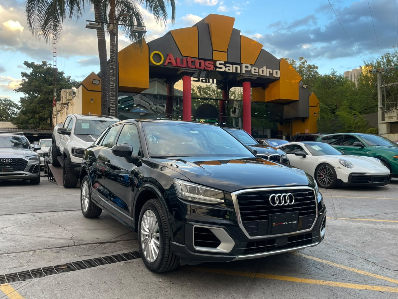 Q2 SELECT