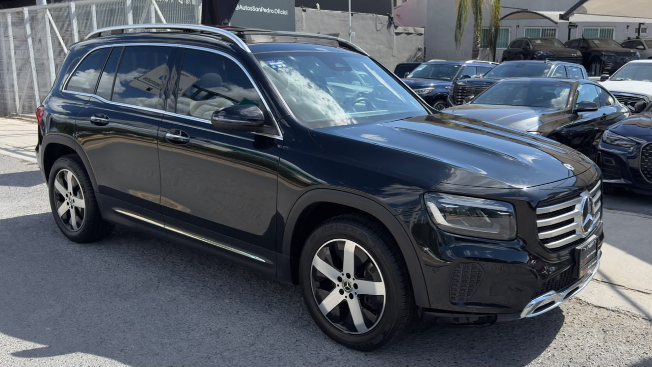 MERCEDES BENZ GLB 220 4MATIC MH 2025