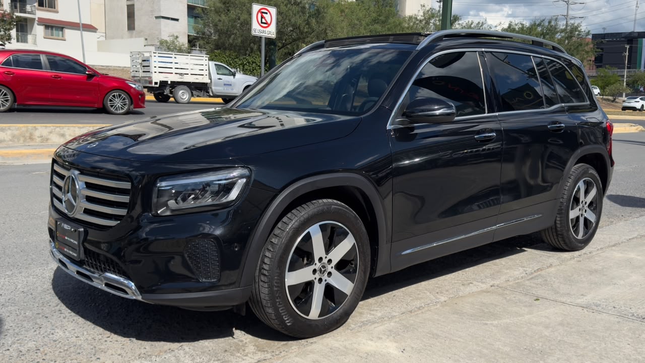 MERCEDES BENZ GLB 220 4MATIC MH 2025