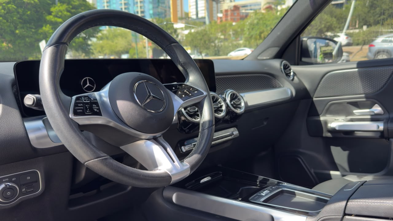 MERCEDES BENZ GLB 220 4MATIC MH 2025